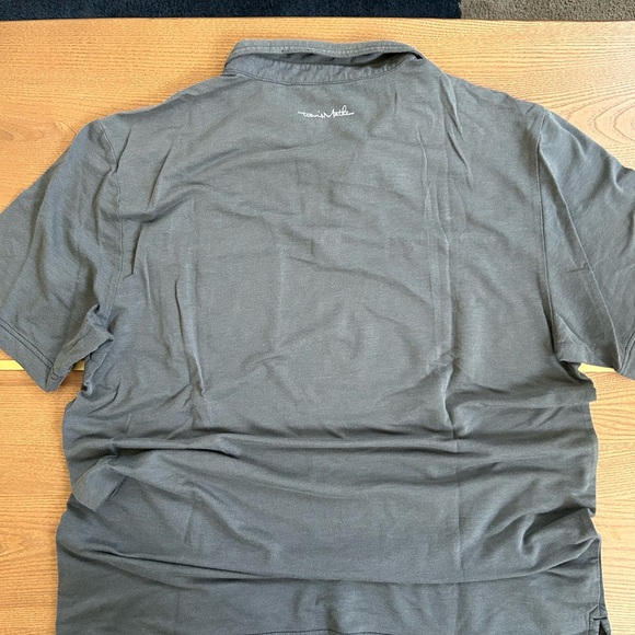 Travis Mathew Golf Polo, Men’s Medium. Dark gray - Picture 5 of 5